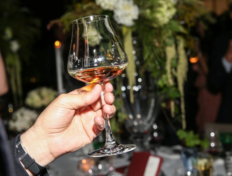 Holiday Activities gallery image for Under the Chandeliers with Laphroaig